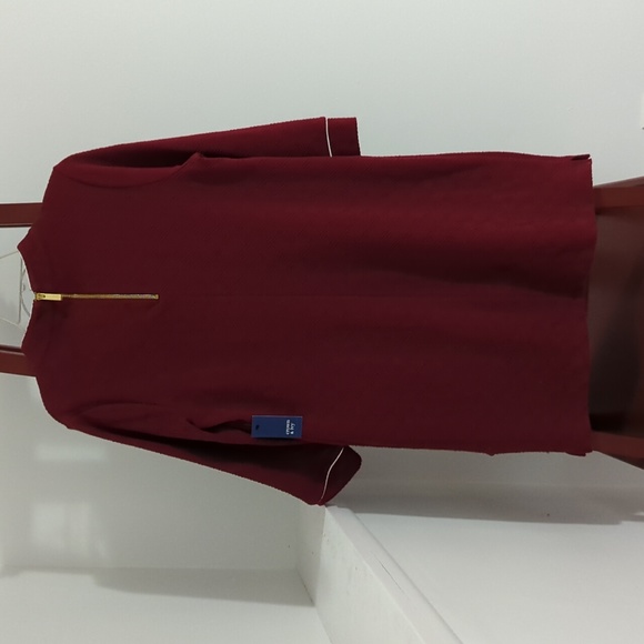 Crown & Ivy Dress - Picture 4 of 7